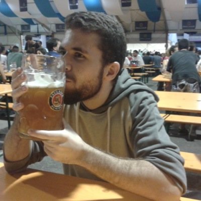 VarelaRomero's profile picture. Abro un libro y me asomo a tu mundo