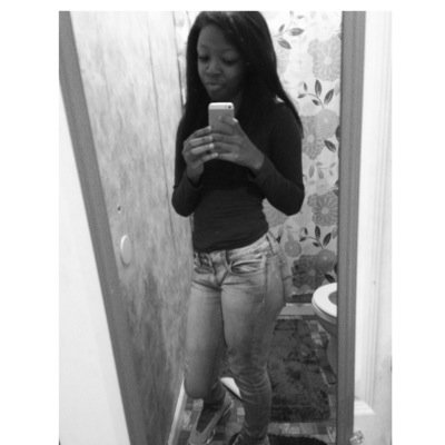 follow me on ig: lovetiarra_