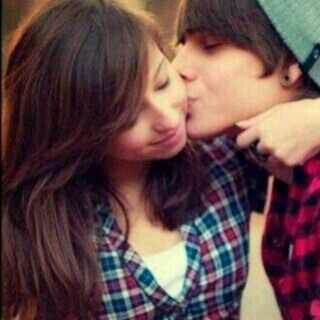 منتظر شوفتك ، ،منتظر روحي ترد ♡3!