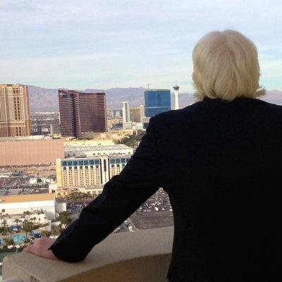 building great things. breaking others. | previously @chronic