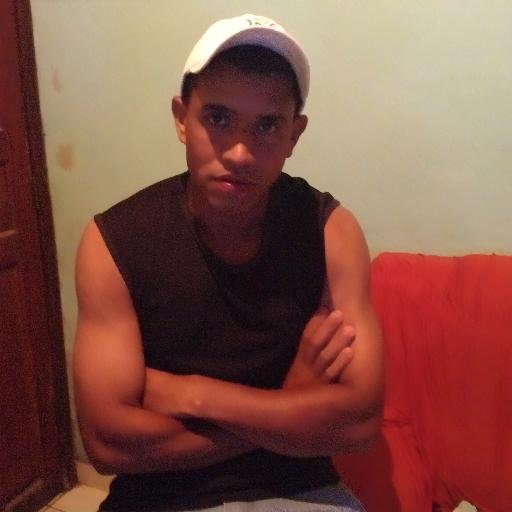 alonsonabreu's profile picture. amigo é amigo , colega e colega e amar pouco sabe