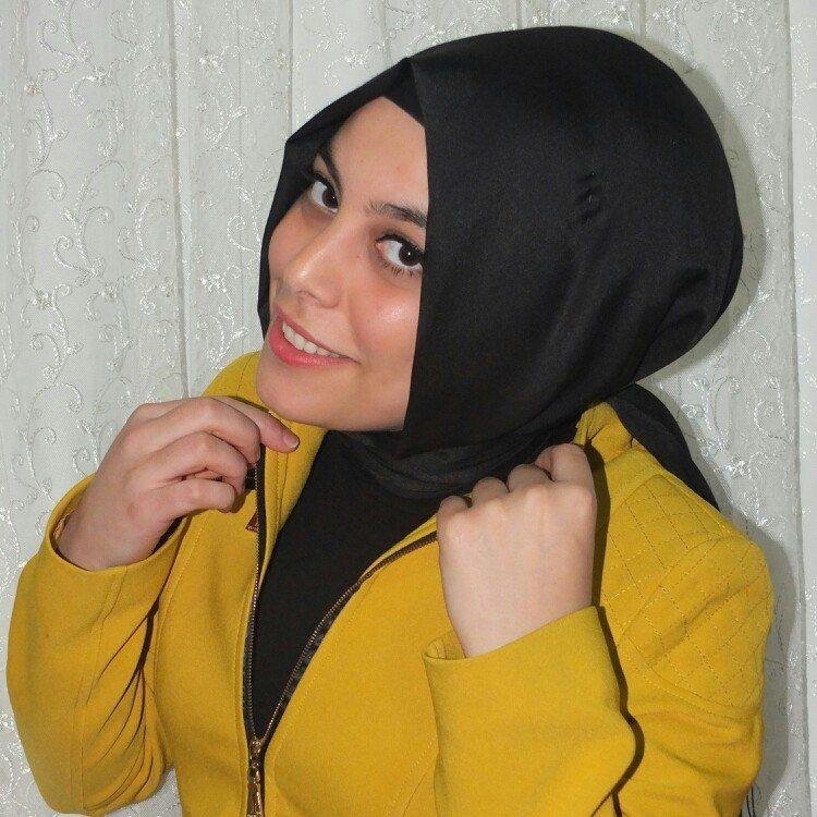 Onu ne kadar çok sevdiğini diğer insanlara anlatabilirken, oturup ona anlatamıyorsun.
