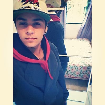 Quanto mais normal , mais idiota e retardado você é , quanto mais louco mais parecido com o nosso Pai nos somos !! Pr. Lucinho