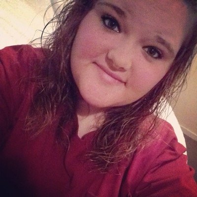 I'm Kayla! 
I am nothin but country! 
I love my friends & family! 
I am a SENIOR at Manning High! 
& nothin but fun!