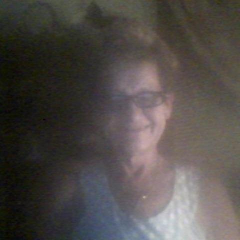 lindaknowles59's profile picture. 