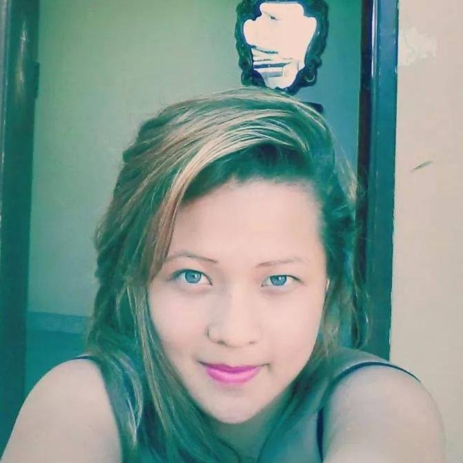 Si ud No Sabe Domar Demonios ... No se Enamore de Una Mujer Con Infiernos 33 Se como la Nieve Hermosa Pero Fria :*