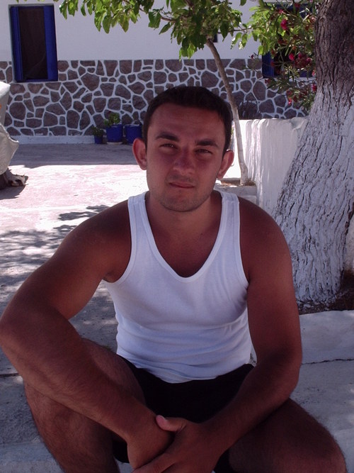 manostavlas's profile picture. 