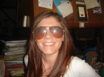 roxaphi's profile picture. i invented post its