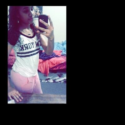 diaramelendez79's profile picture. Follow Me ❤✊