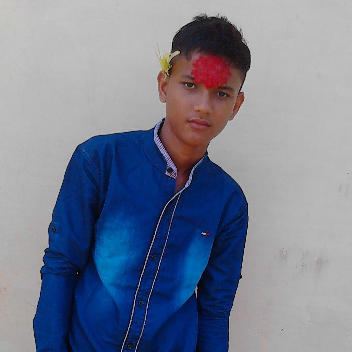 roshanbc10's profile picture. 