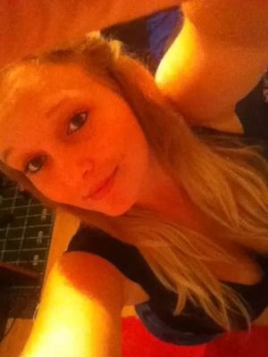 Inlove with red&dark skin boys! Country girl, down to make new kik friends.