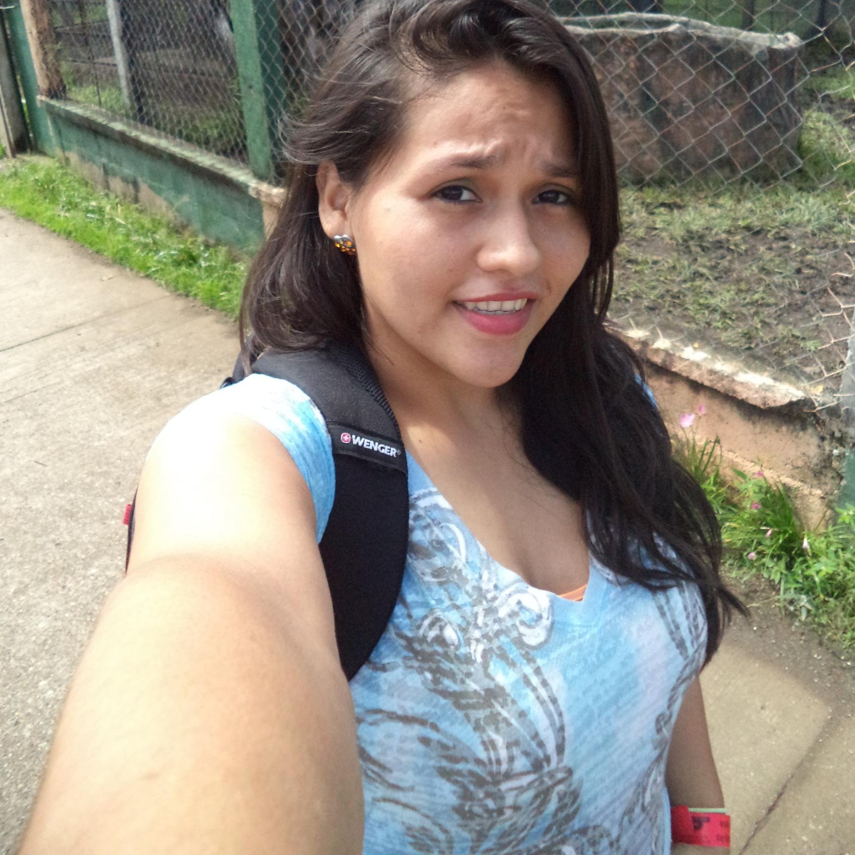 Claraiveth94@yahoo.es    claraordoez@hotmail.com