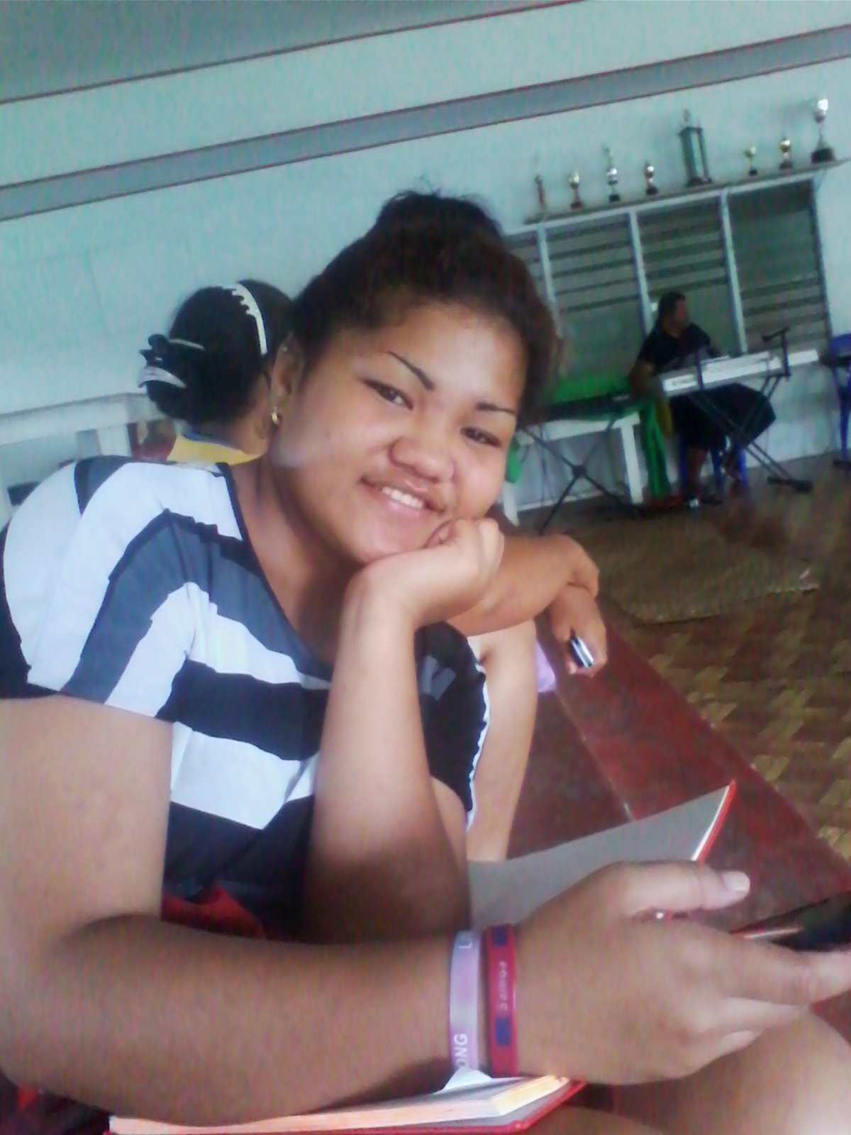 LaineLogai's profile picture. 