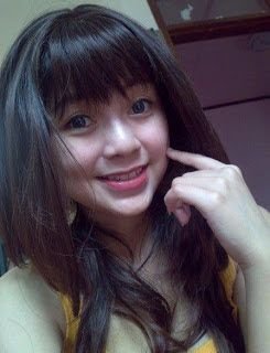 Cantik itu gak pake bedak !