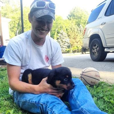 CaseyAnderson03's profile picture. #wvu #mountaineer
#teambowtech