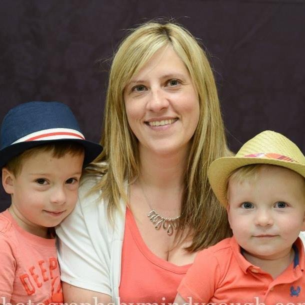 Mother, wife, grade 4 teacher, educator, tech enthusiast and lifelong learner.