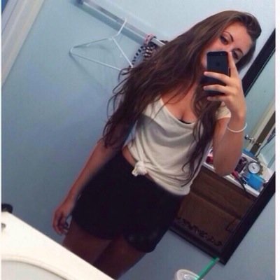 Queenofeveryth2's profile picture. wondering