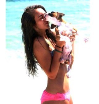 GwinnethJones's profile picture. • Jeremiah 29:11 •