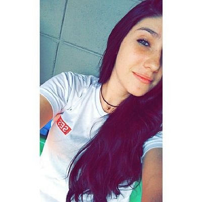 mó jeito de menina moça                                                                snap: lariimanzanop