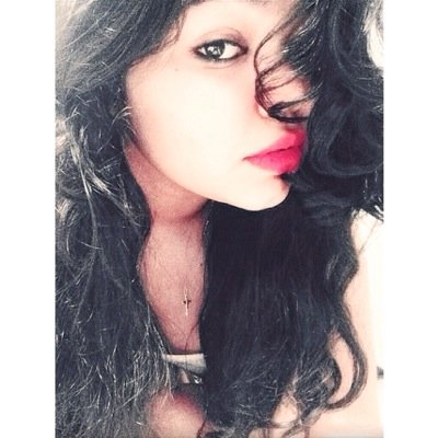 Deus me purifica eu quero segui-lo... snapchat: hirianprin instagram: hirianprin_ facebook: hirian nogueira 
  e eu adoro um pudim de coco  abre os meus olhos