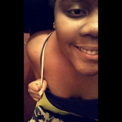 Follow me on instagram: deja.nycolee_ and kik me: dee_dee1999