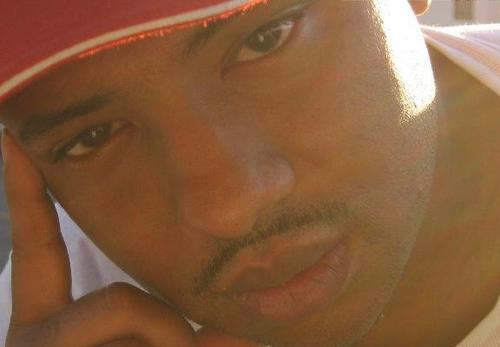 carlosneal's profile picture. 