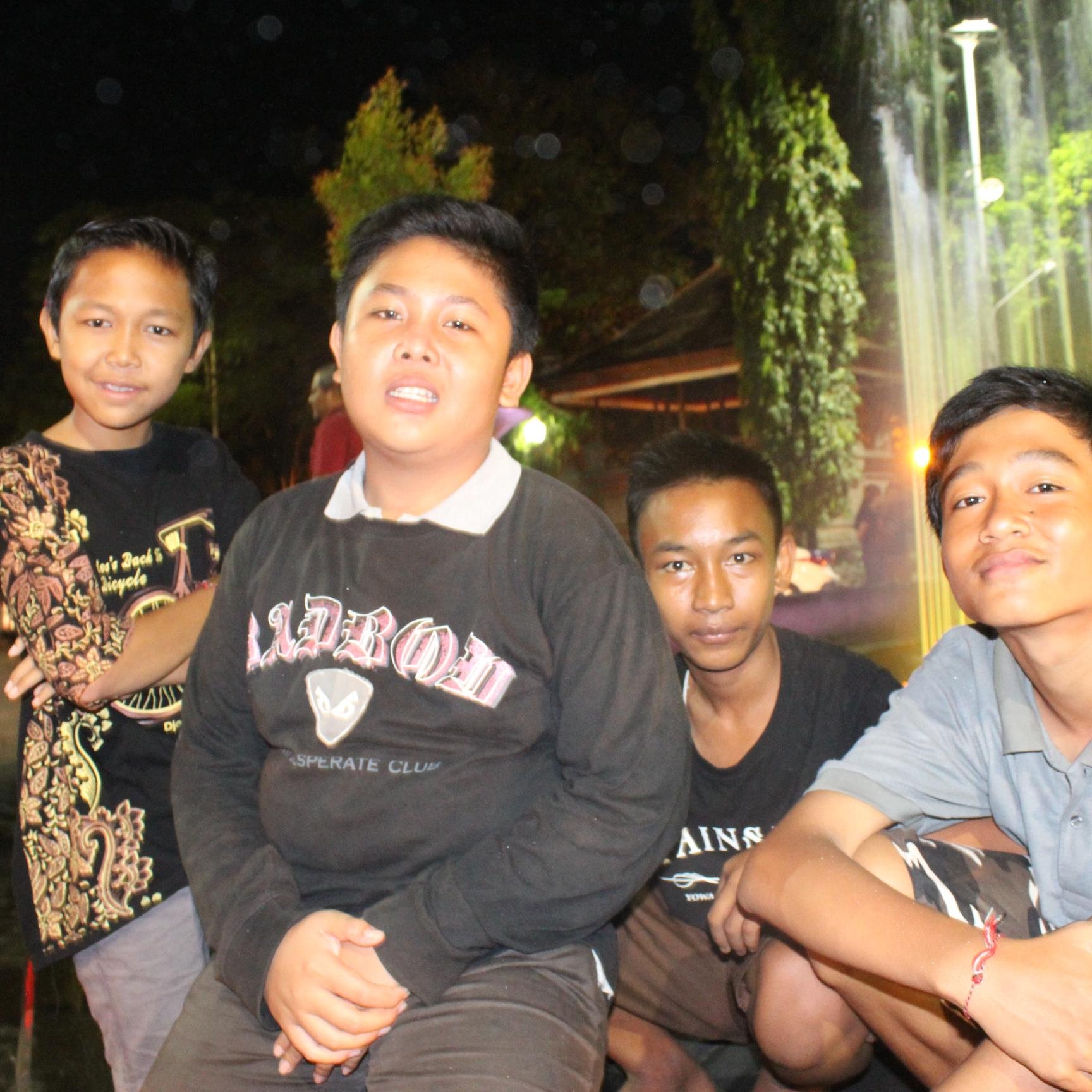 enjoy - SMP Negeri 10 Denpasar