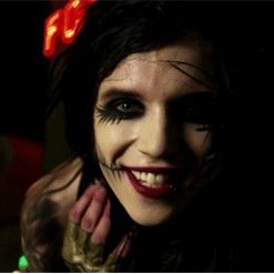 bvbsavedmylife_'s profile picture. Old account @spartalovesyou I love bvb❤️ Escape the fate Marilyn manson Bring me the horizon Vampires everywhere and Fearless vampire killers