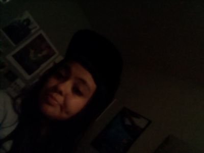 malisalinares94's profile picture. 