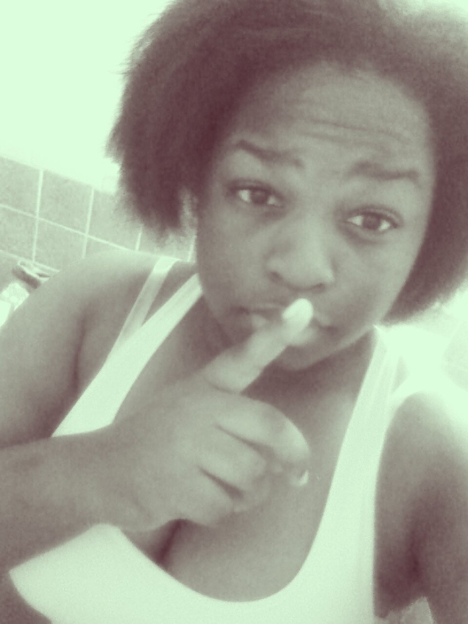 FOLLOW ME AND I FOLLOW BACK  I SWEAR!!!! LOL