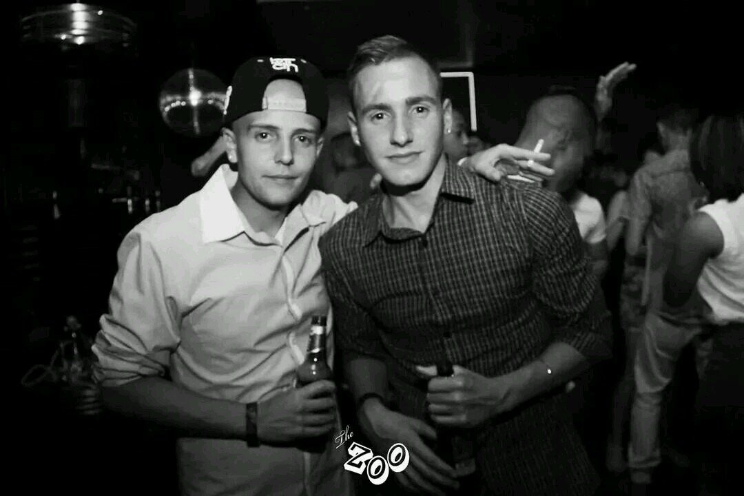 From South Africa☆★live the life you love and love the life you live★☆ DEEPHOUSE◇◆HIPHOP◆◇24 Sagittarius○●