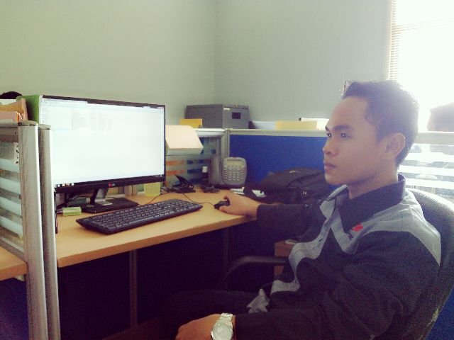 Bekerja, berdo'a, beribadah, dan bersykur..!