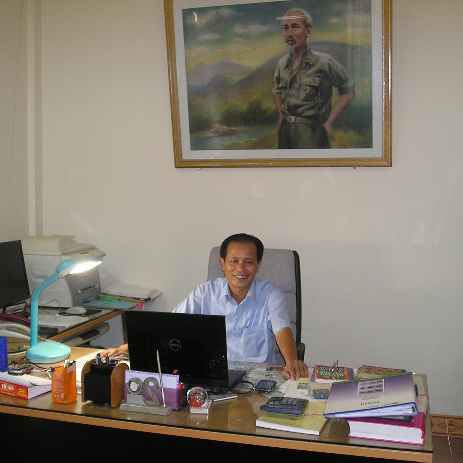 Manager of HATRACO GROUP
