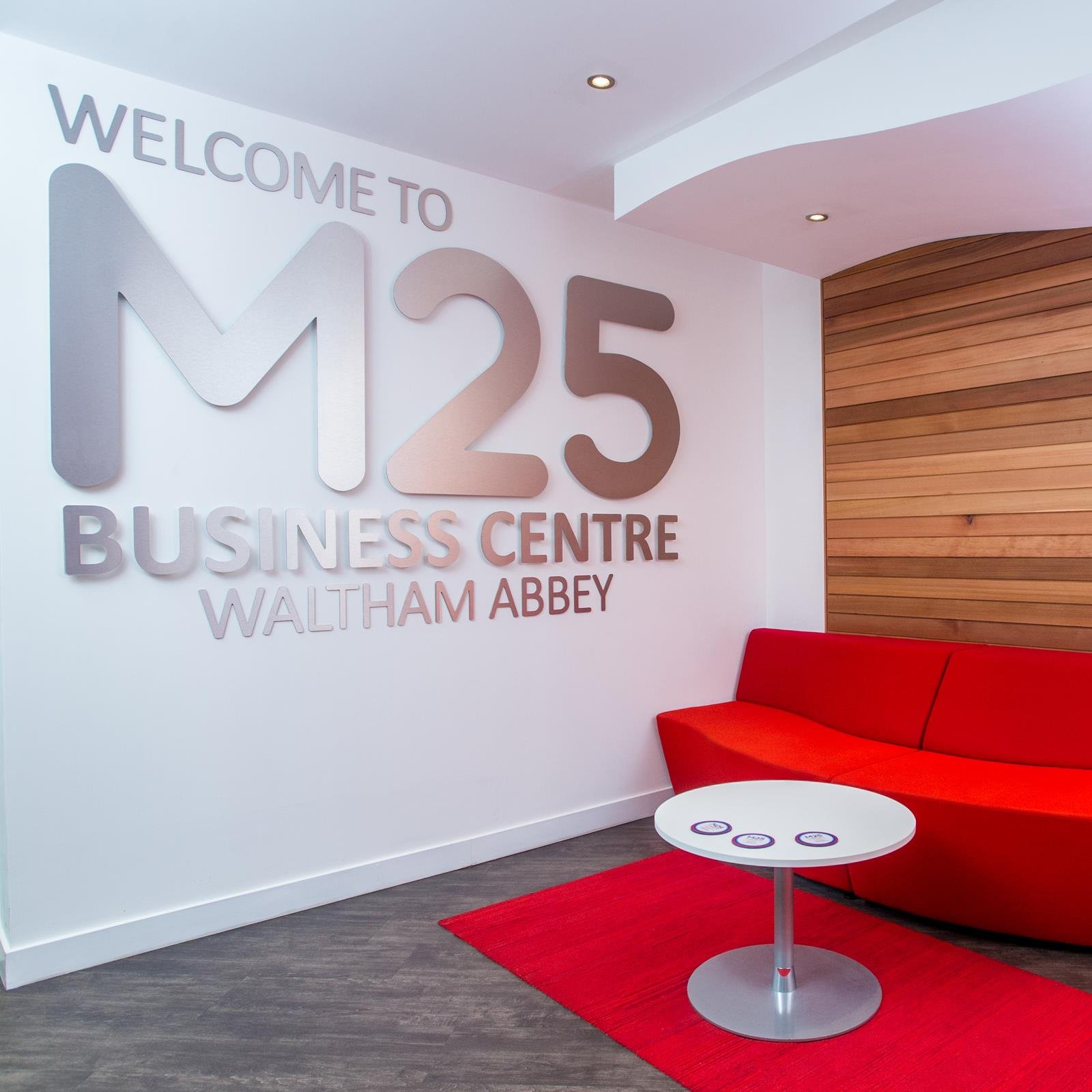 M25BIZ's profile picture. Essex's Premier Business Space - helping business succeed and home of Krunch Gym