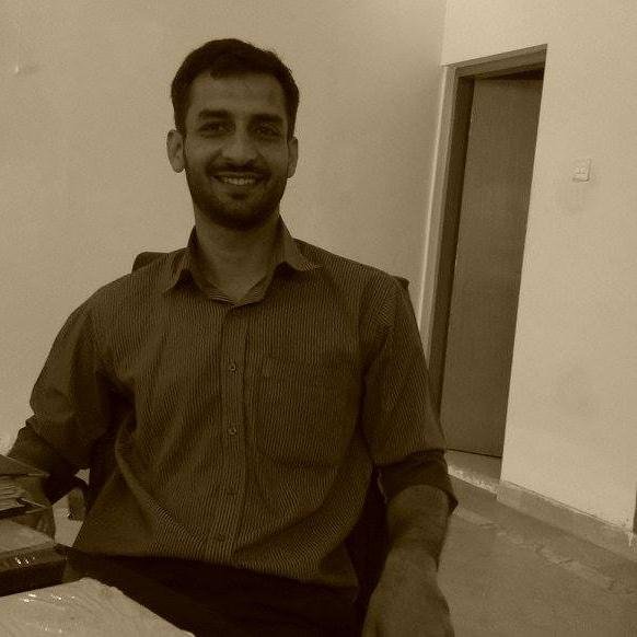 nadealishanawer's profile picture. 