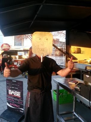 Delicious woodfired pizzas cooked before your eyes using only fresh local ingredients with the base twist. Check us out @littlehigheatery and uber.