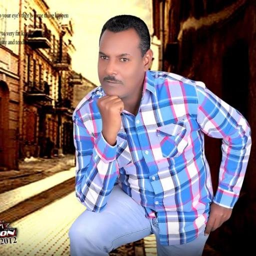 لاَ تدخل حَياة من لا يحتاجگ ، ولا تفرض ذاتگ على من يرفضگ
فمَن أرادگ سَيفعل المستحيل .. ليگسَب قلبگ