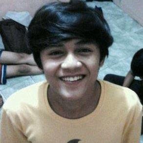 Suka sama yang nyukain gue