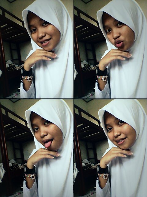 Pelajar • Muslim♥ • Alfhyn{}♥ • Mylittlefamily:*{}♥