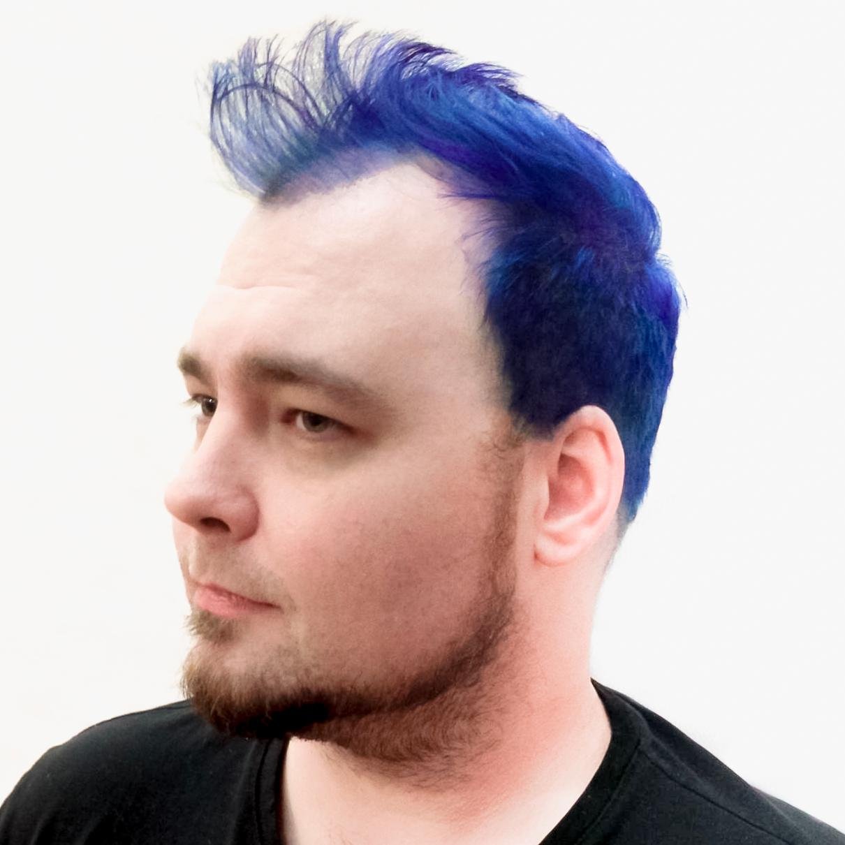 gogauze's profile picture. Enby who consumed all the pronouns to gain their power.