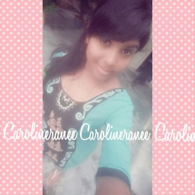 ♚caRoliNe RanEe ♚ swEeT 17 ♥ tAlKaTiVe ♥ ChubByPonNeW ♥ ♪♬ mUsiC ♪♬  i liKe WheN u fOllOw mE aNd I FollOw u BaCk...ツ
