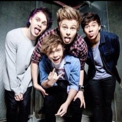 this page is everything 5SOS ~ Updates ~ Imagines ~ Cute memes ~ I will retweet you