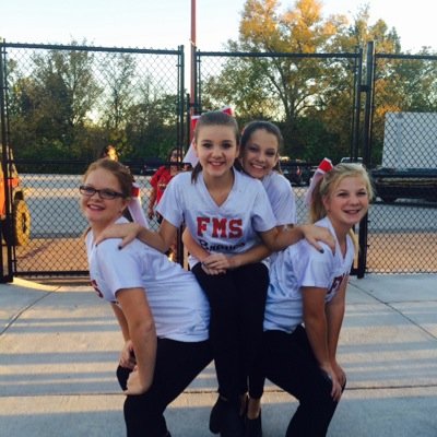 Madi329's profile picture. ☁️Stay Cloudy☁️