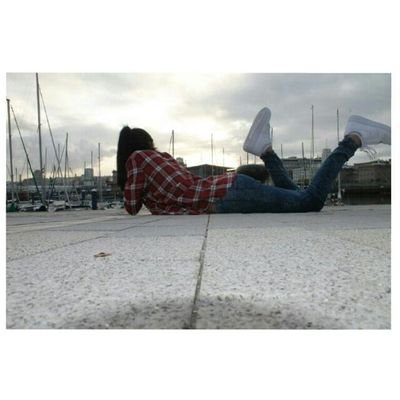 Gilipollas desde el 96. Nací para ser feliz no perfecta.  
/13/
