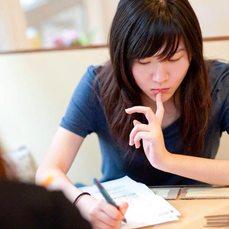 #iOS developer in #HongKong. Singer-songwriter. Forever searching for the best pizza in a city she loves and hates.