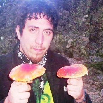 POR FILMAR MI  OPERA PRIMA  LIEBE RESH VEL HELIOS --- !