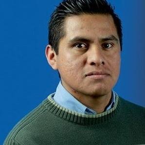 Ing. en Sistemas Computacionales  me gusta leer, eschucar musica casi de todo, me gusta la tecnologia y la investigacion.