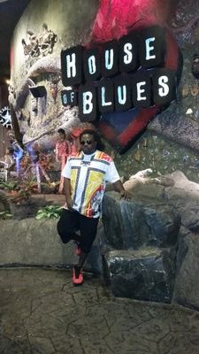 bussin_down's profile picture. 