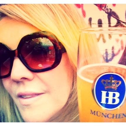Craft beer nerd. Mama. Feminist. Liberal. Skeptic. Punk. Avid Traveler. Tattooed Freak. Devils, Giants, Yanks.    I say fuck a lot. You've been warned.