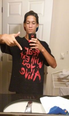 andre.Melton  hagerty high school.freshmen.   im.15 respect. me.i.respect. u  im,really. funny.and. semi. popular. im,mostly.chill.and. cool..follow ,me